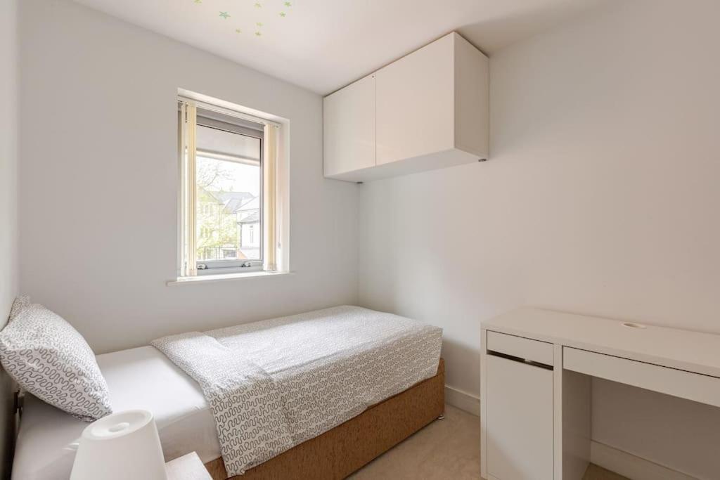 Modern City Centre House With Free Parking Canterbury Zewnętrze zdjęcie